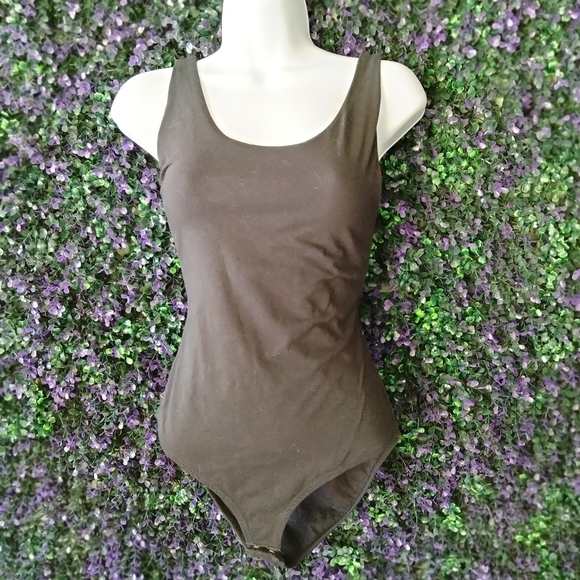 NEW organic cotton bodysuit - Picture 4 of 13
